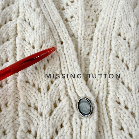 VTG Handmade Cable Knit Fisherman V-Neck Button Front Button Sweater Vest S/M - Picture 5 of 5